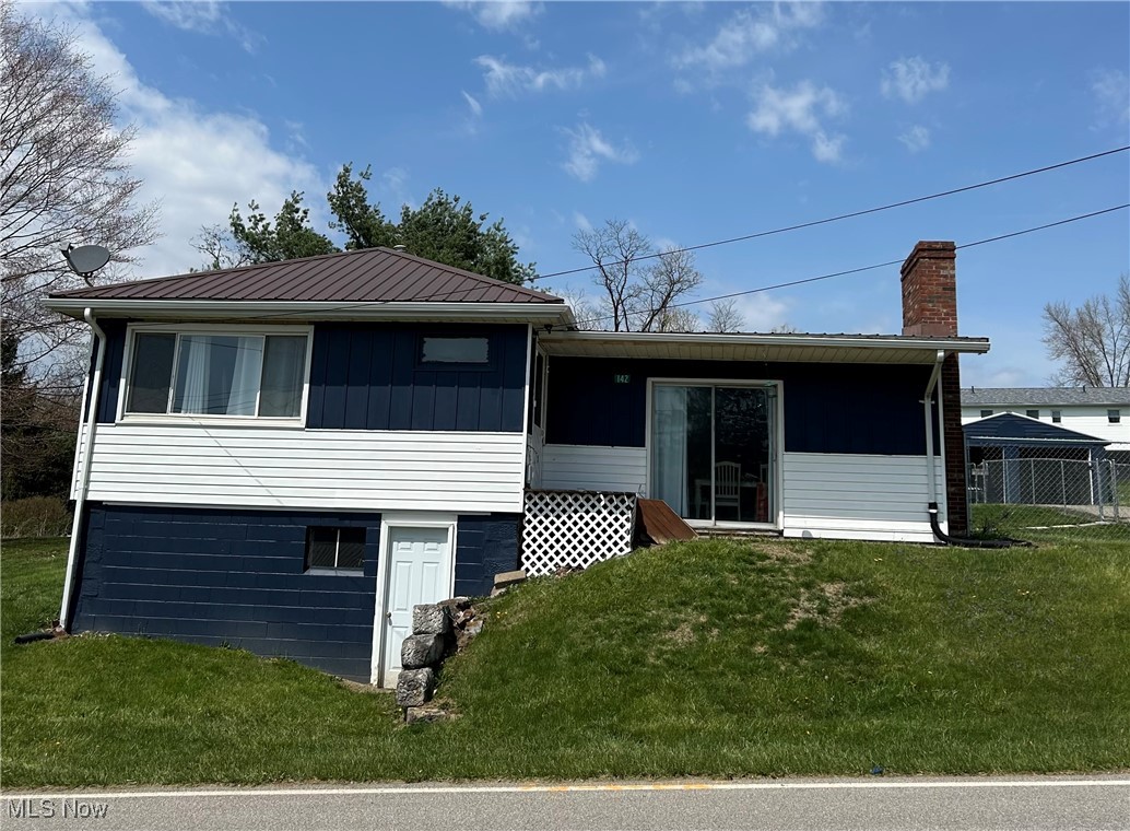 142 W Main Street, Hopedale, Ohio image 1