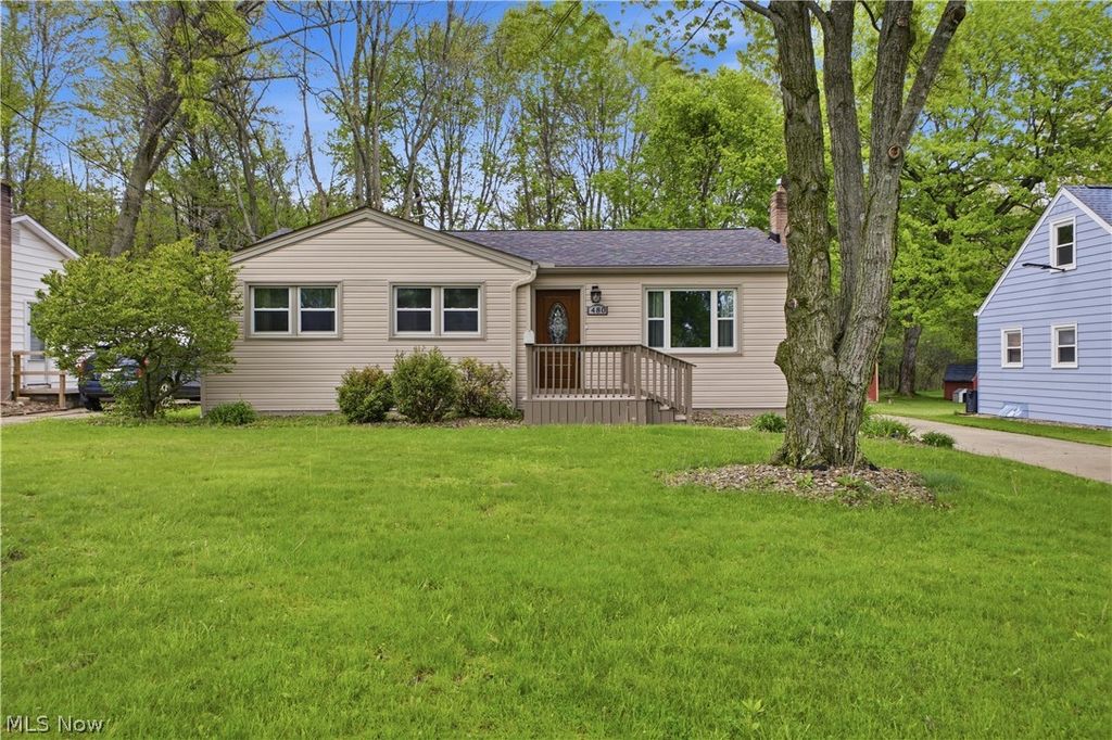 Photo of 480 Afton Avenue, Boardman, OH 44512 (MLS # 5206635)