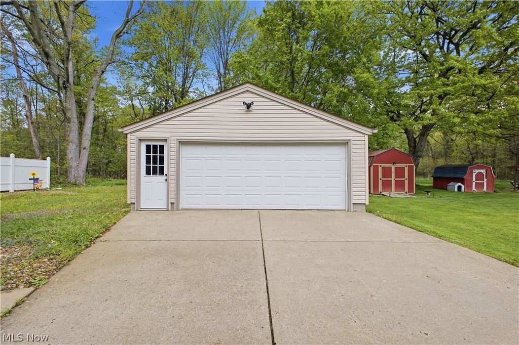 Photo of 480 Afton Avenue, Boardman, OH 44512 (MLS # 5206635)