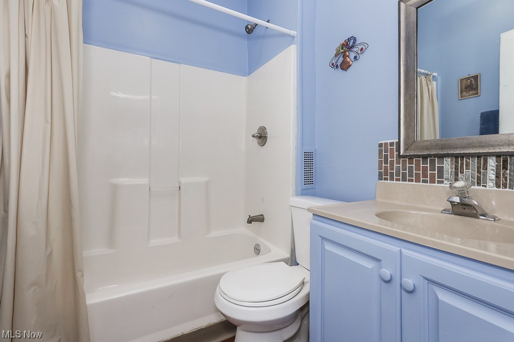 D C Taylors - Residential Income