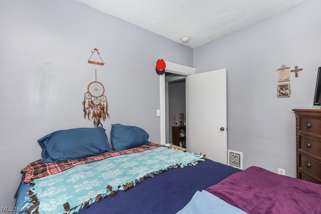 D C Taylors - Residential Income