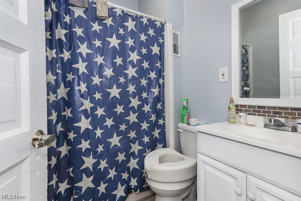 D C Taylors - Residential Income