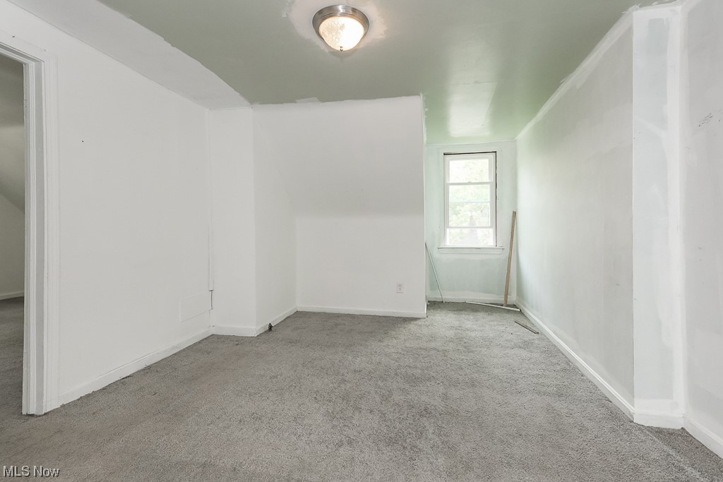 D C Taylors - Residential Income