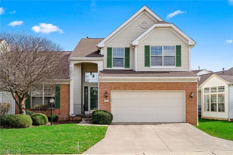 Condo For Sale - 5531 Hideaway Drive<br/> Medina, OH 44256