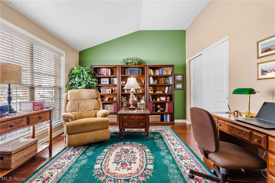 Ridgewood Falls Condos - Residential