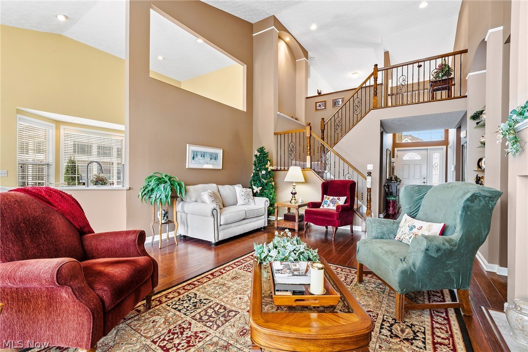 Ridgewood Falls Condos - Residential