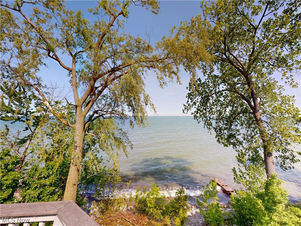 29207 Cresthaven Drive, Willowick, Ohio image 35