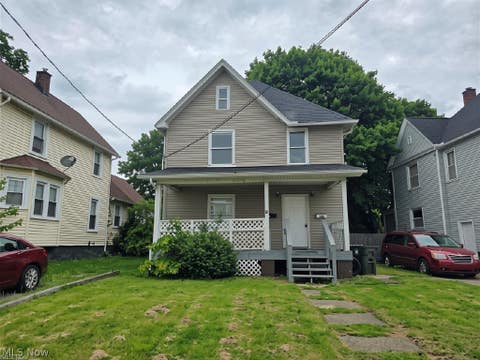 Multifamily For Sale - 1412 Woodland Avenue<br/> Canton, OH 44703