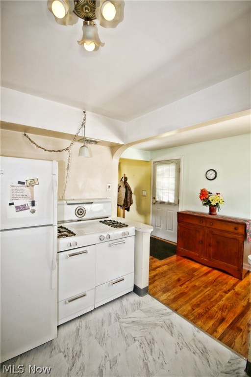 Akron Gardens - Residential