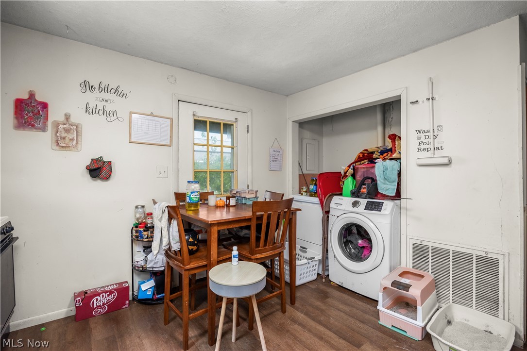 Erie Gardens - Residential Income