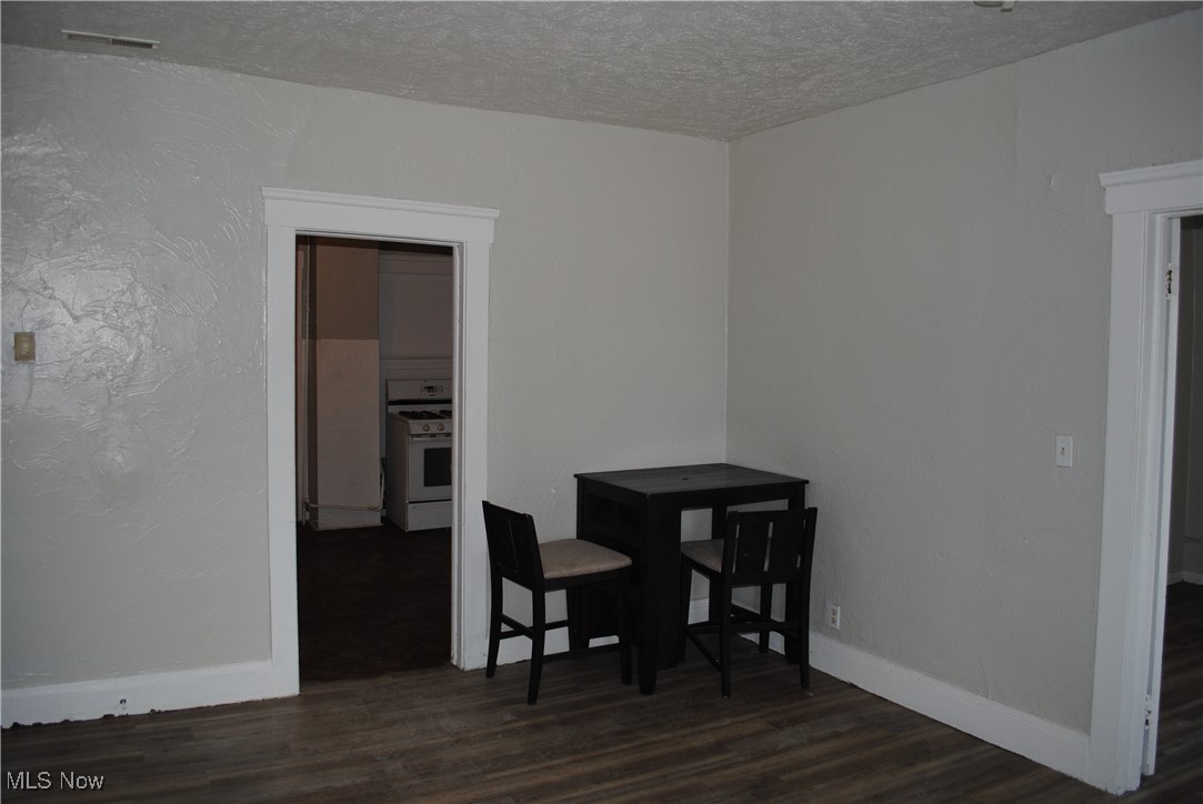 Rhodes Hartnell & Barber - Residential Lease