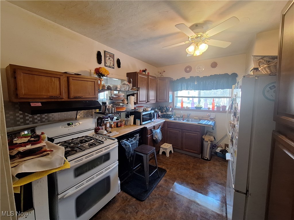 13716 Alvin Avenue, Garfield Heights, Ohio image 7