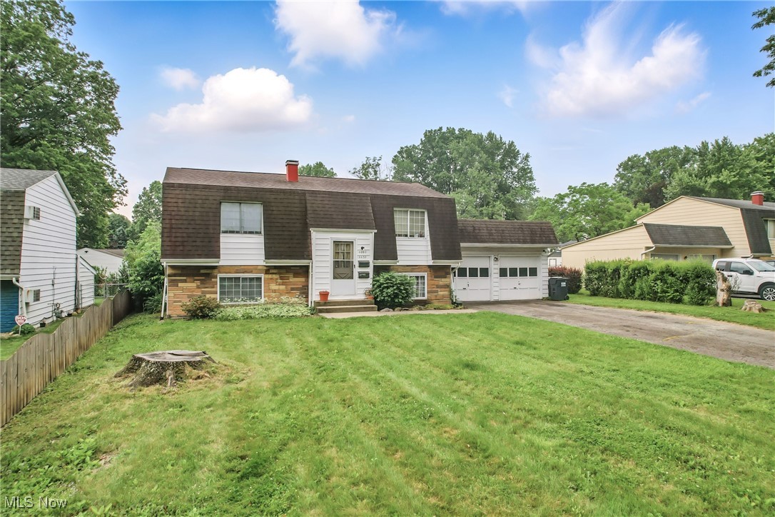 Austintown, Ohio 44515, United States, 4 Bedrooms Bedrooms, ,2 BathroomsBathrooms,Residential,Contingent,147180