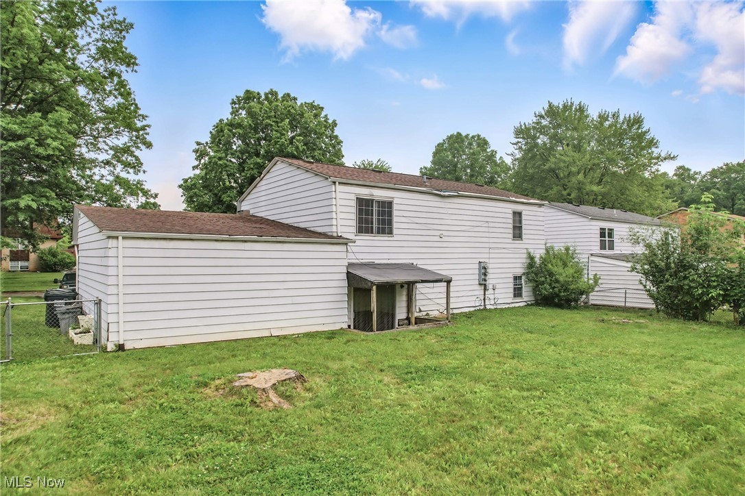 Austintown, Ohio 44515, United States, 4 Bedrooms Bedrooms, ,2 BathroomsBathrooms,Residential,Contingent,147180