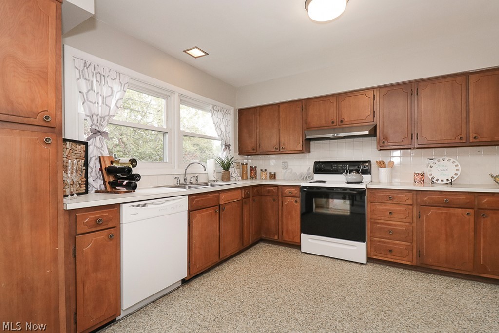 Cuya Manor Sub - Residential