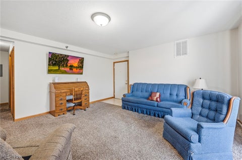 Tiny photo for 544 Caroline Avenue, Hubbard, OH 44425 (MLS # 5255775)