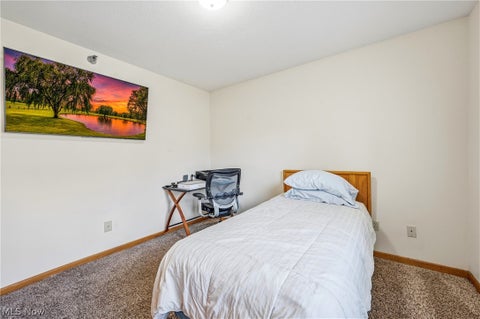 Tiny photo for 544 Caroline Avenue, Hubbard, OH 44425 (MLS # 5255775)