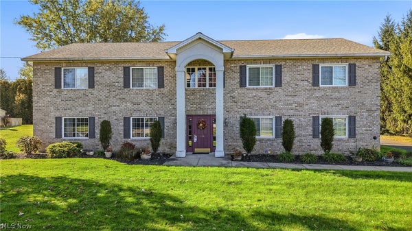 544 CAROLINE AVE, HUBBARD, OH 44425 - Image 1ca21af7d2b8d13d594ac91cda9c79cc/353168445