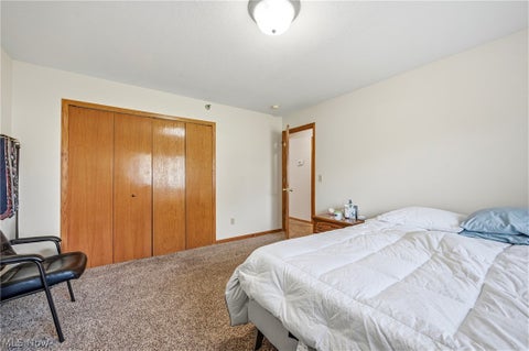 Tiny photo for 544 Caroline Avenue, Hubbard, OH 44425 (MLS # 5255775)