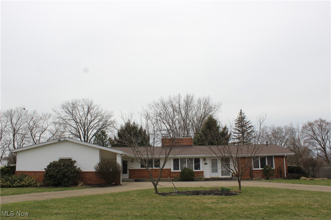 1300 High Street, Louisville, Ohio image 1