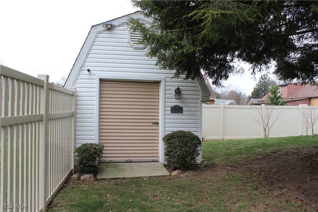 1300 High Street, Louisville, Ohio image 36