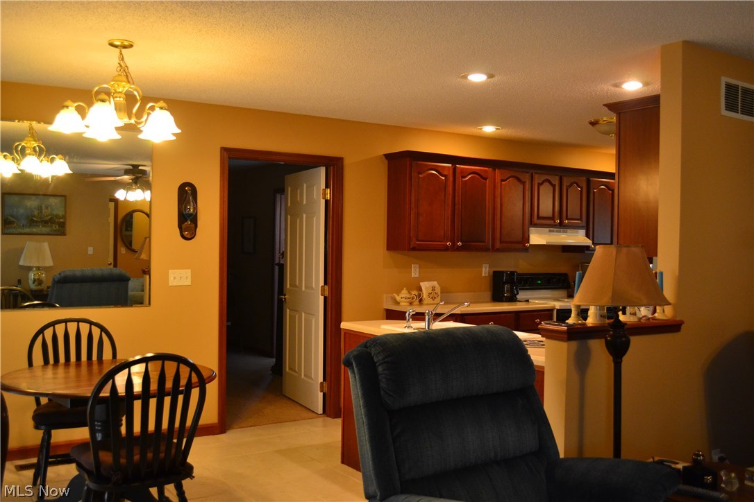 Packard Square Ph 2 - Residential