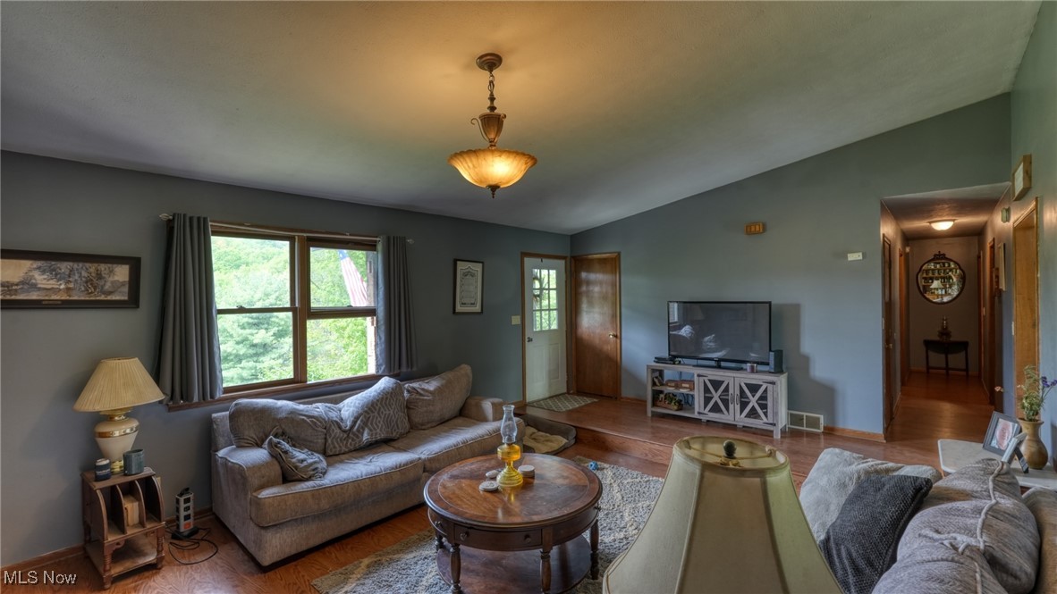 2631 Coopermill Road, Zanesville, Ohio image 19