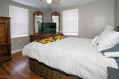 Tiny photo for 818 Wyoming Place NE, Massillon, OH 44646 (MLS # 5178398)