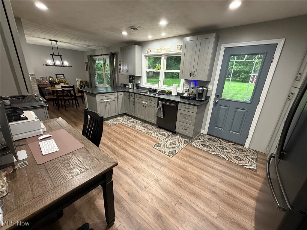 Crestwood Dev - Residential