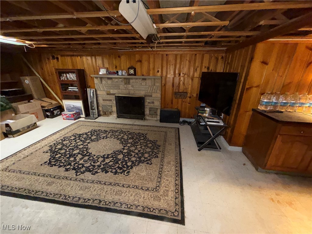 Crestwood Dev - Residential