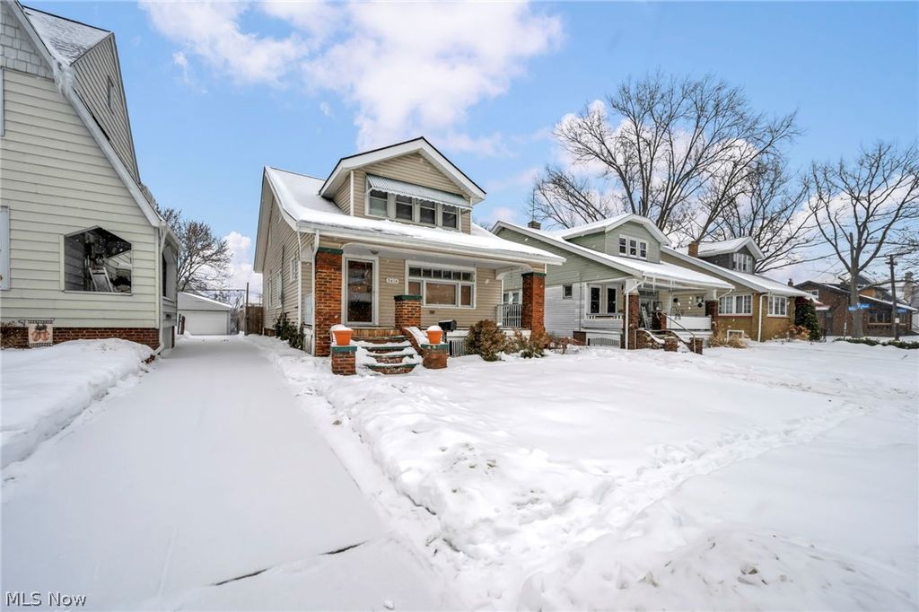 Photo of 5414 Northcliff Avenue, Cleveland, OH 44144 (MLS # 5185612)
