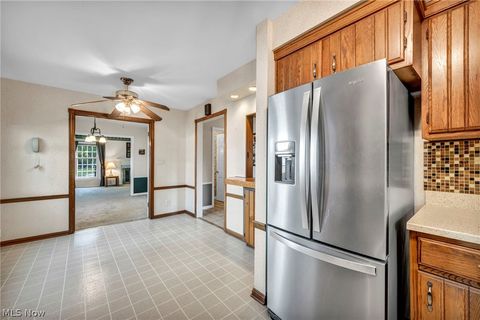 Tiny photo for 23066 Stoneybrook Drive, North Olmsted, OH 44070 (MLS # 5193634)