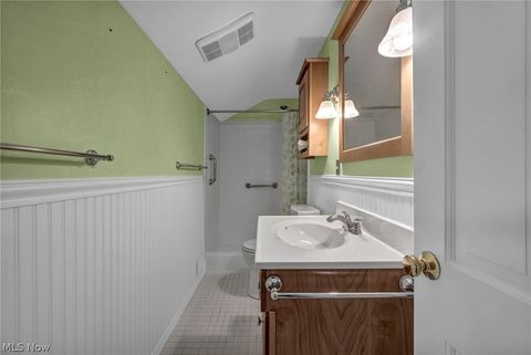 Tiny photo for 23066 Stoneybrook Drive, North Olmsted, OH 44070 (MLS # 5193634)