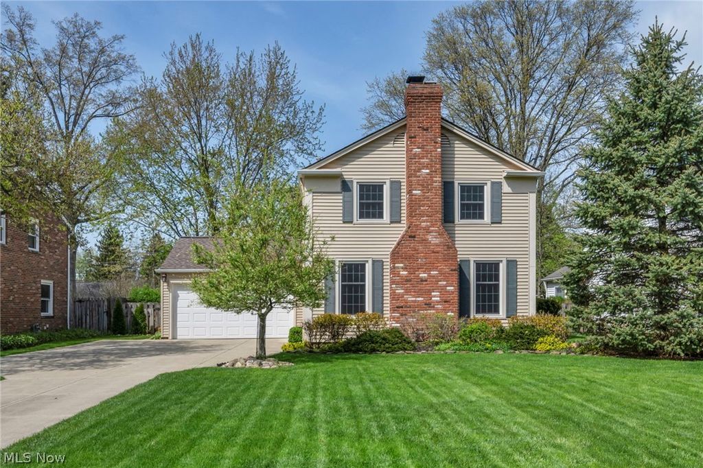 Photo of 23066 Stoneybrook Drive, North Olmsted, OH 44070 (MLS # 5193634)