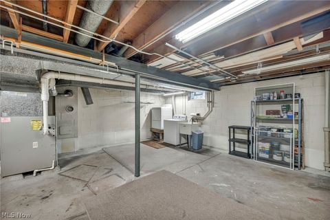 Tiny photo for 23066 Stoneybrook Drive, North Olmsted, OH 44070 (MLS # 5193634)