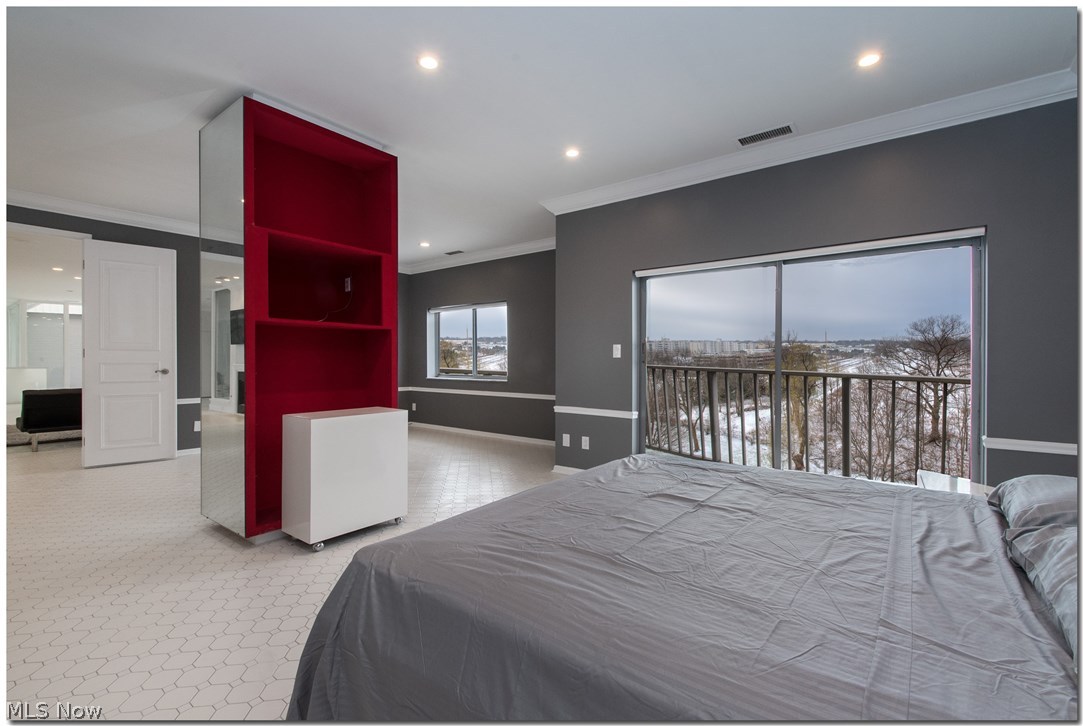 Acacia/Green Condo - Residential