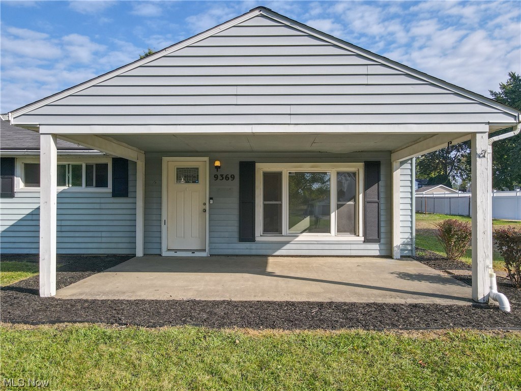 Briar Root Manor - Residential