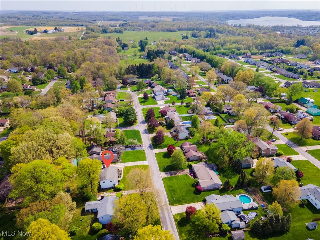 8459 Four Seasons Trail, Poland, Ohio image 43