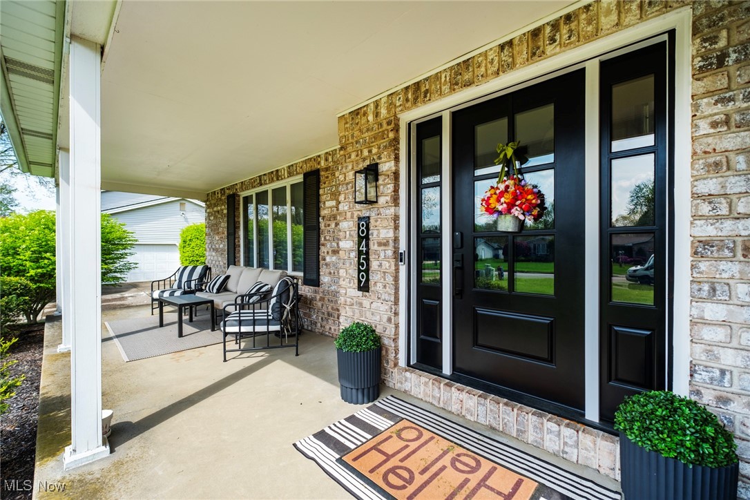 8459 Four Seasons Trail, Poland, Ohio image 3