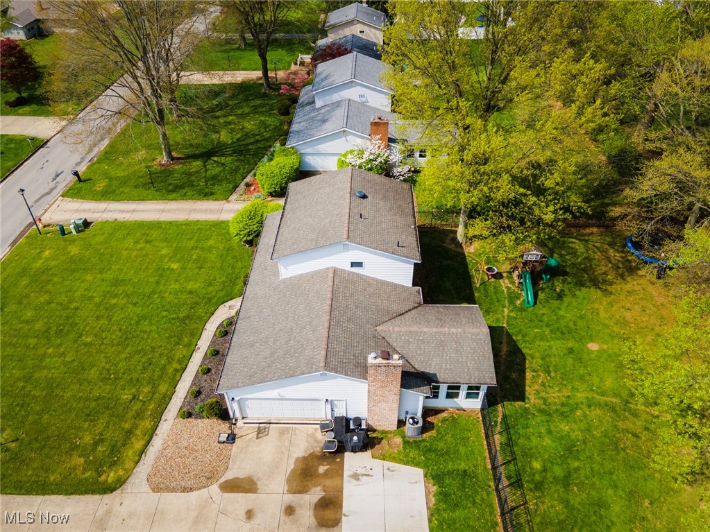 8459 Four Seasons Trail, Poland, Ohio image 41