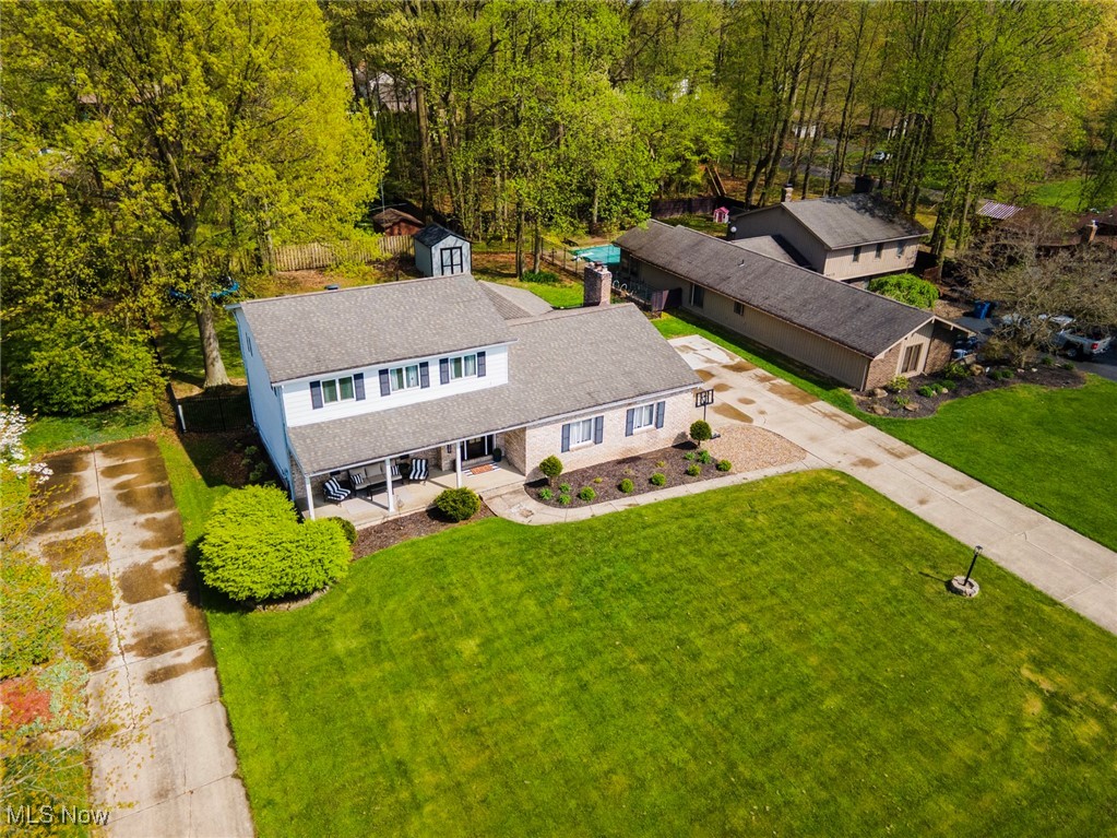 8459 Four Seasons Trail, Poland, Ohio image 2