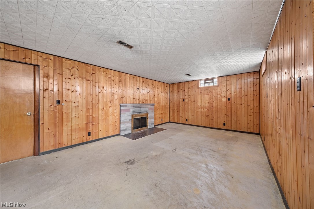 Village/East Canton - Residential