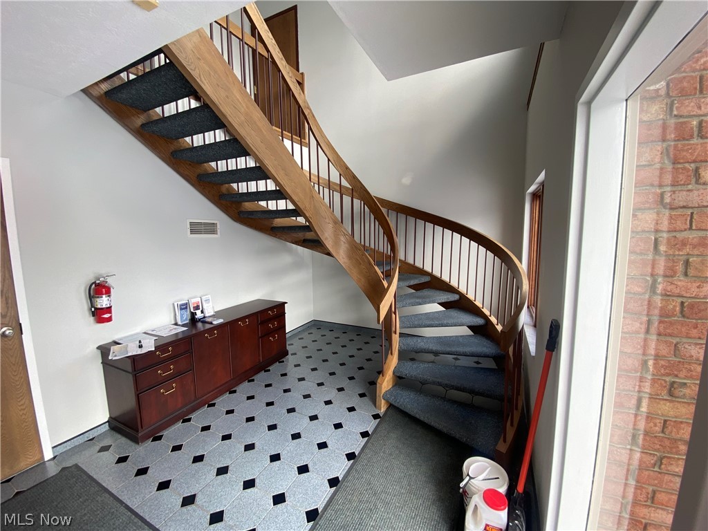 320 Orchardview Road