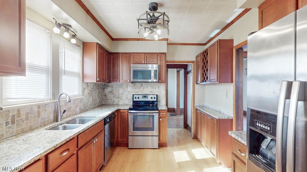 TR 1 E OF NORTH ST .130A - Residential