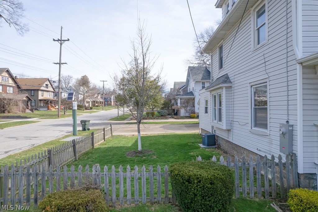 TR 1 E OF NORTH ST .130A - Residential