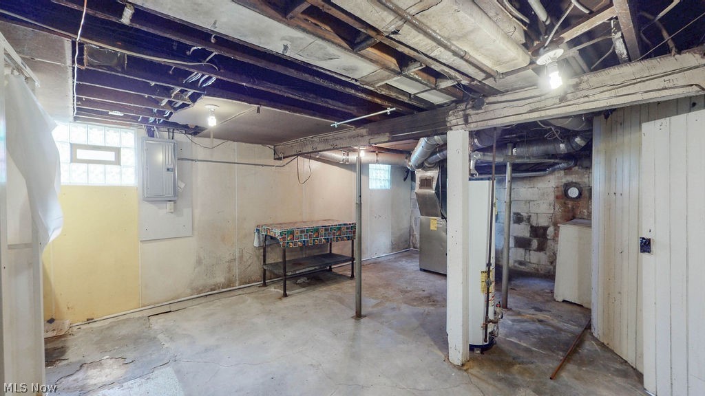 TR 1 E OF NORTH ST .130A - Residential