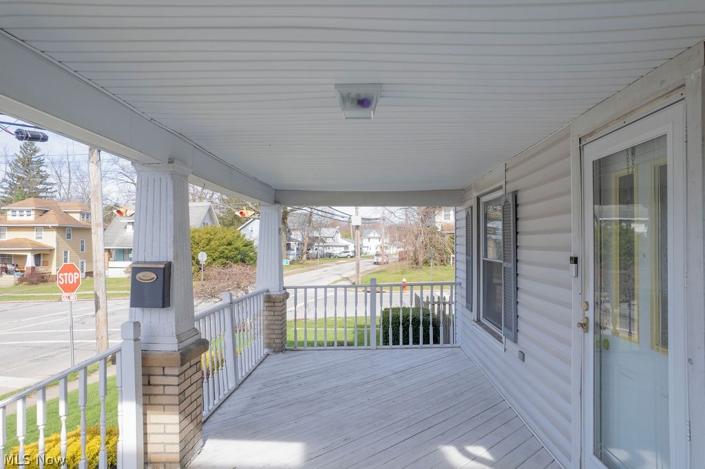 TR 1 E OF NORTH ST .130A - Residential