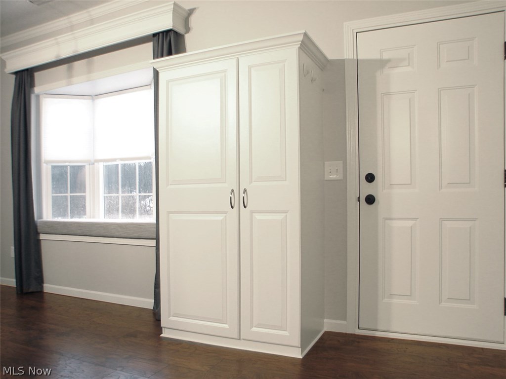 Emerald Lake Reserve Condo Ph 01a - Residential