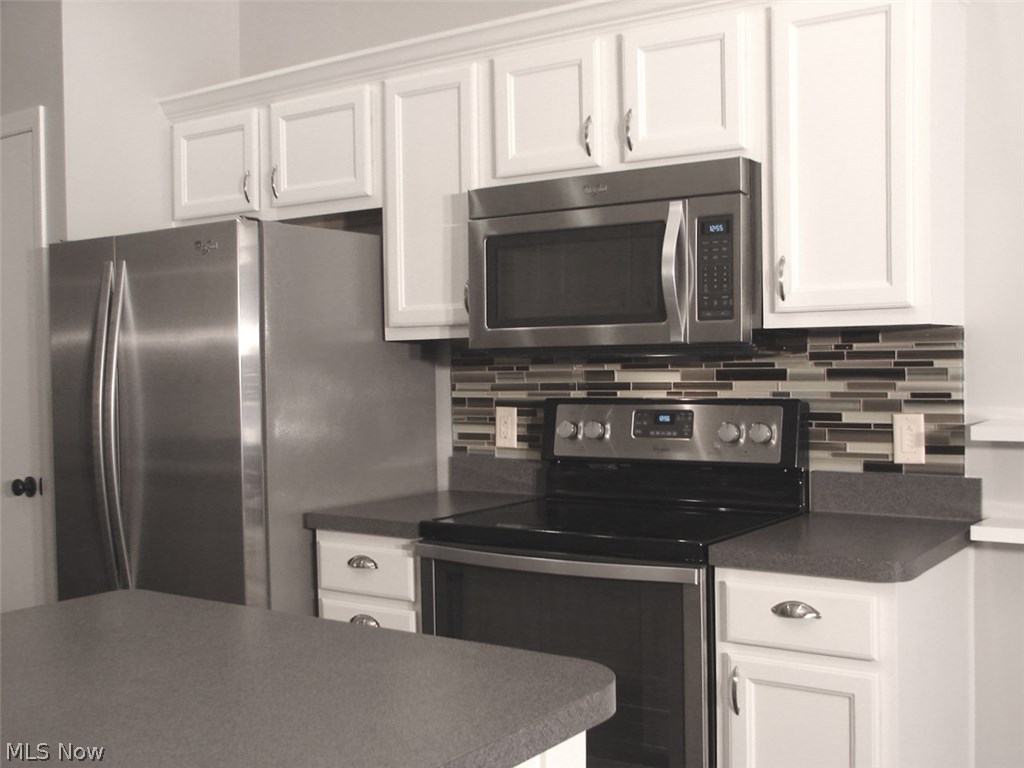 Emerald Lake Reserve Condo Ph 01a - Residential