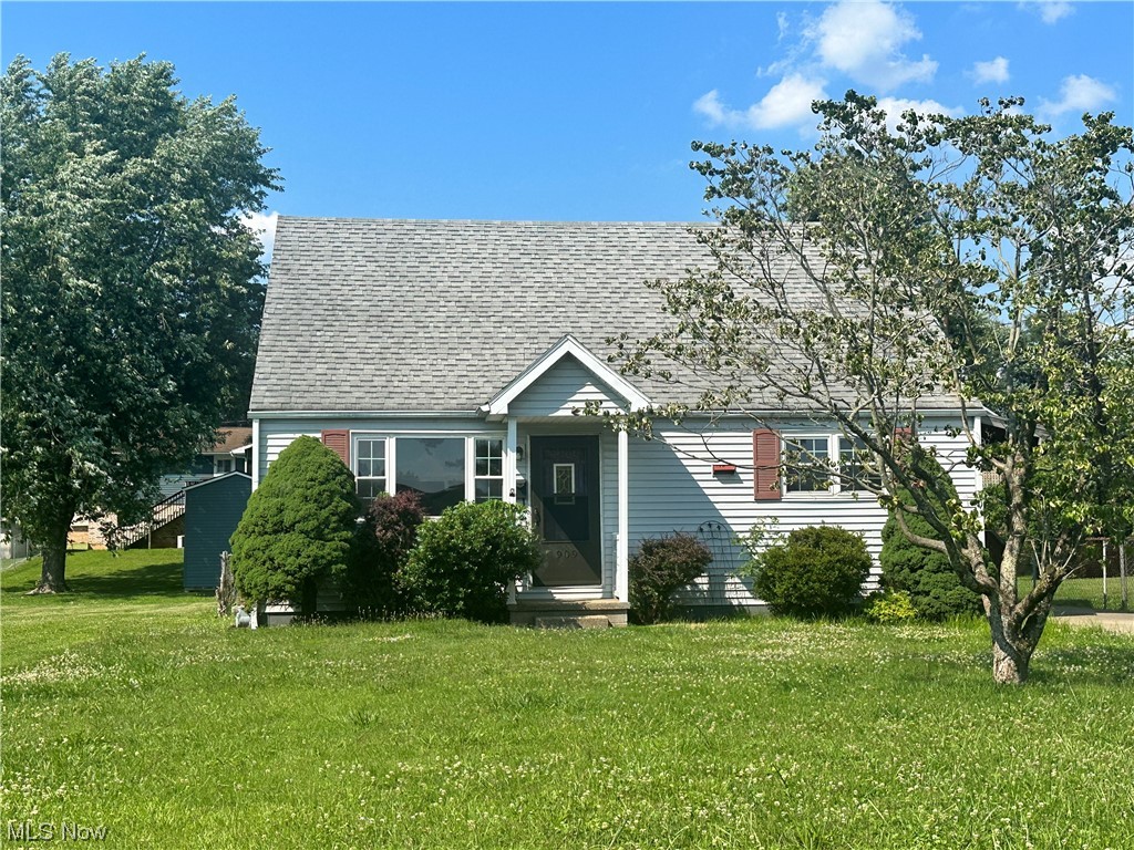 This home has 4 bedrooms and 1 full and one half bath. There is great storage areas, and closet space. A large kitchen with great cabinet space and counter space as well. There is a large fenced back yard with a nice out building. This home does require flood insurance.